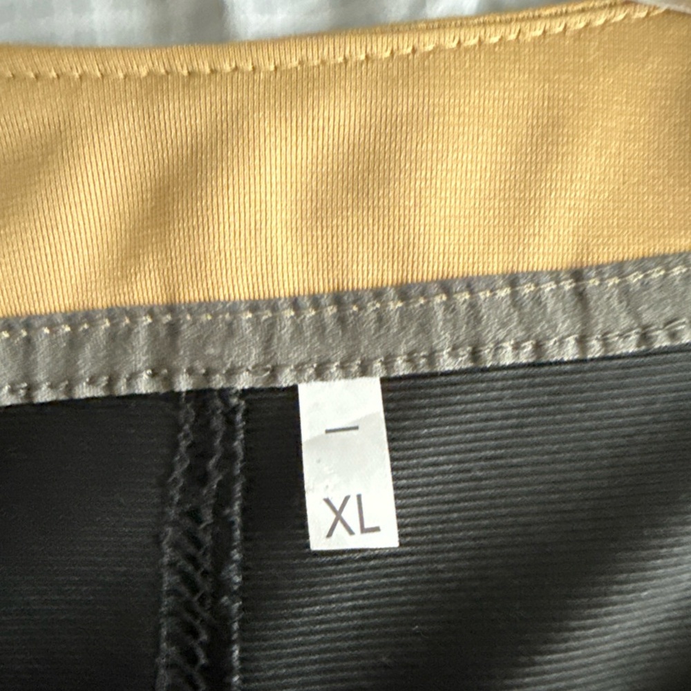 Black and Gold Sports Jersey - Picture 3 of 6